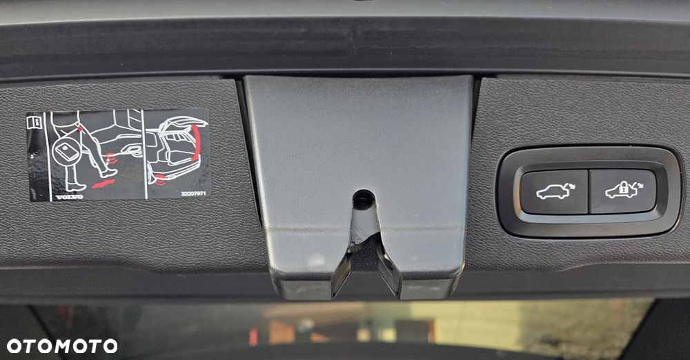 Volvo XC 60 D5 AWD Geartronic Inscription - 40