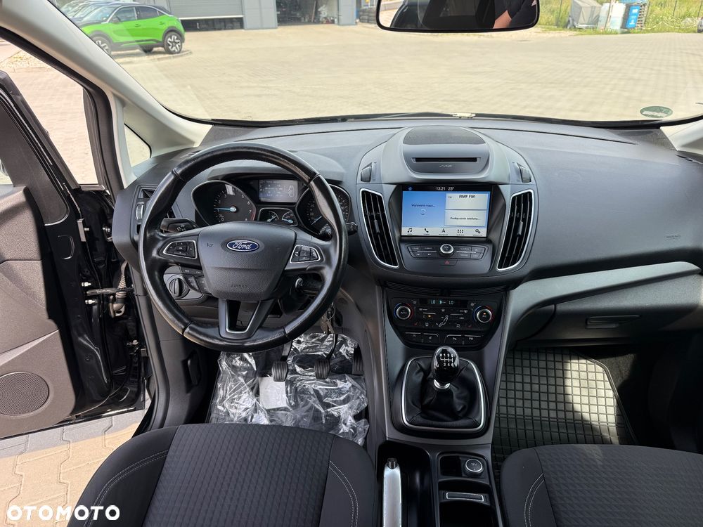 Ford Grand C-MAX 1.5 EcoBoost Start-Stopp-System Titanium - 19