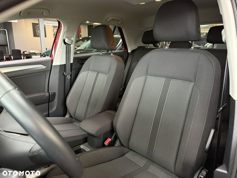 Volkswagen T-Roc - 10