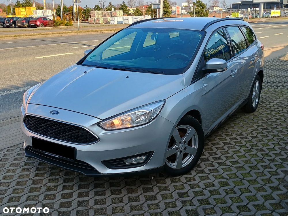 Ford Focus 1.5 EcoBlue Start-Stopp-System ACTIVE X - 4