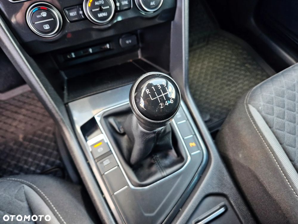 Volkswagen Tiguan 1.4 TSI BMT Comfortline - 28