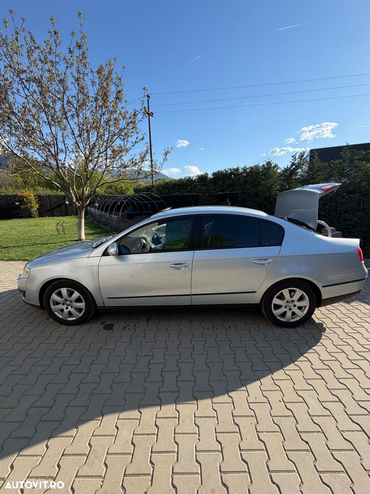 Volkswagen Passat - 6