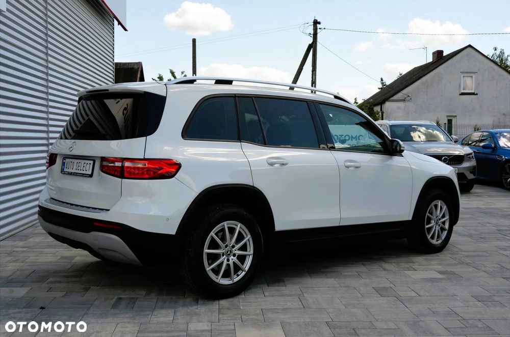 Mercedes-Benz GLB 200 d 8G-DCT - 4