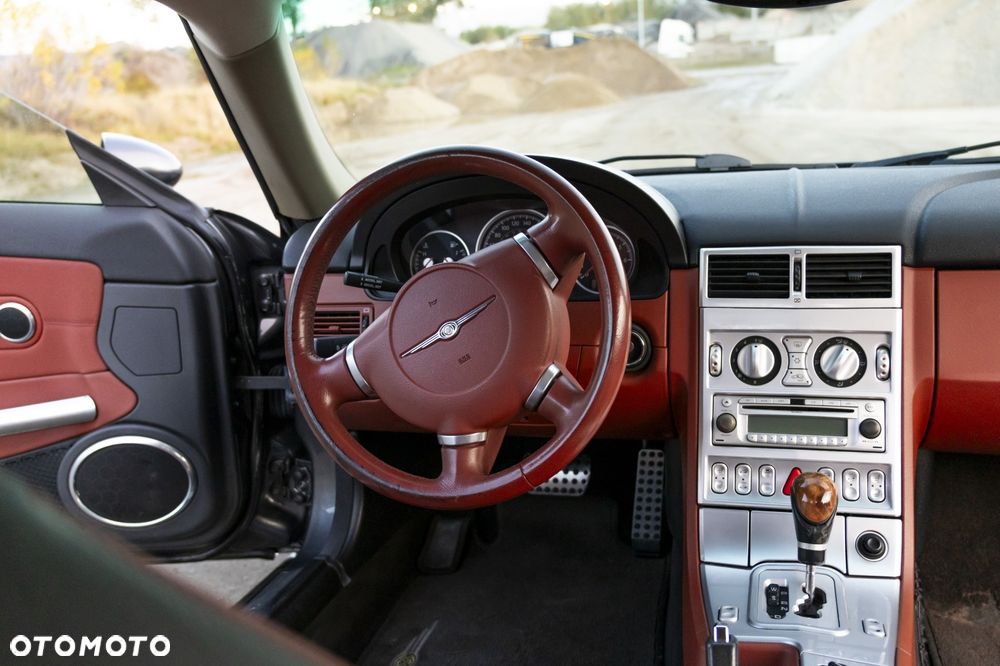 Chrysler Crossfire - 6