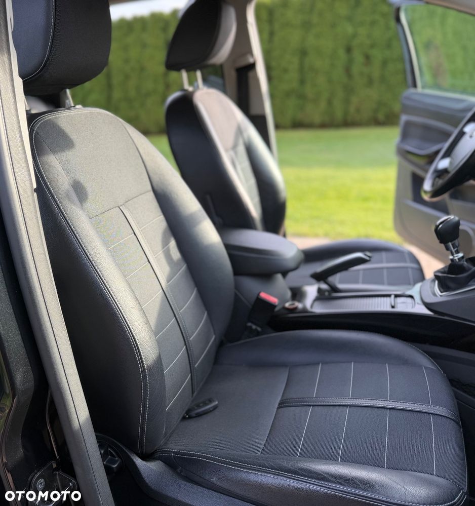 Ford Kuga 2.0 TDCi 4x4 Titanium - 9