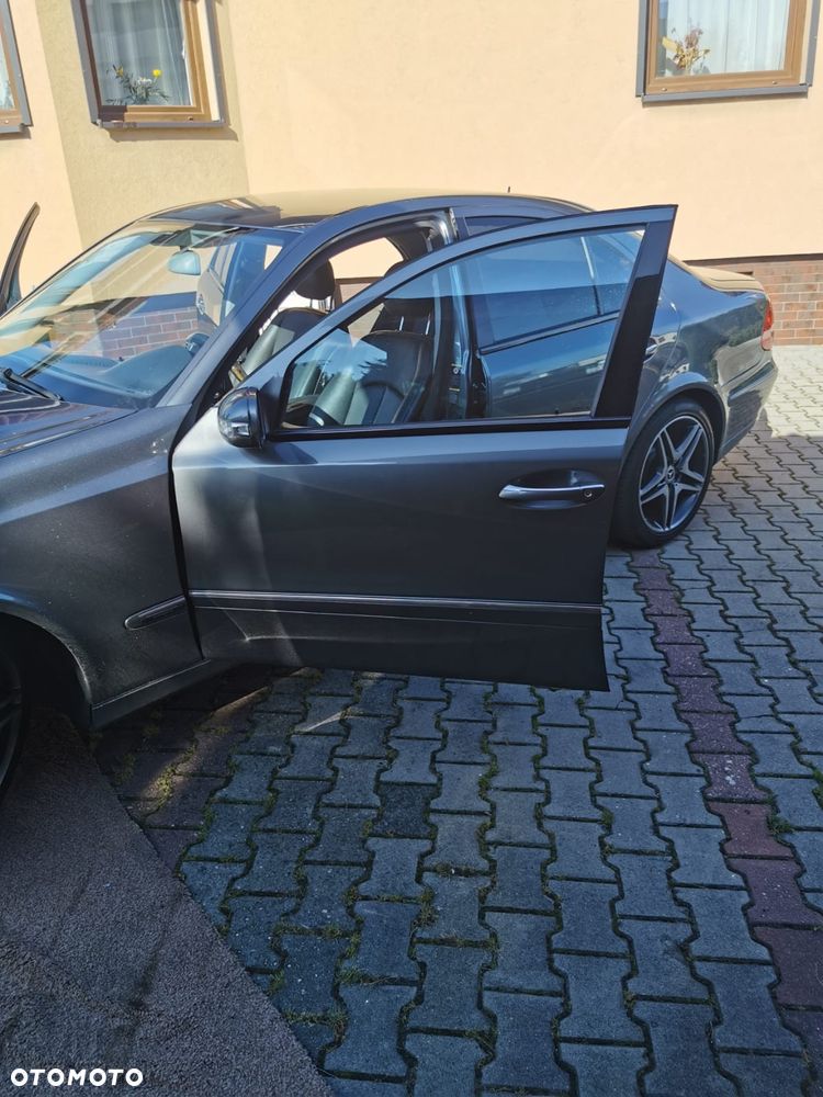 Mercedes-Benz Klasa E 320 CDI Avantgarde - 11