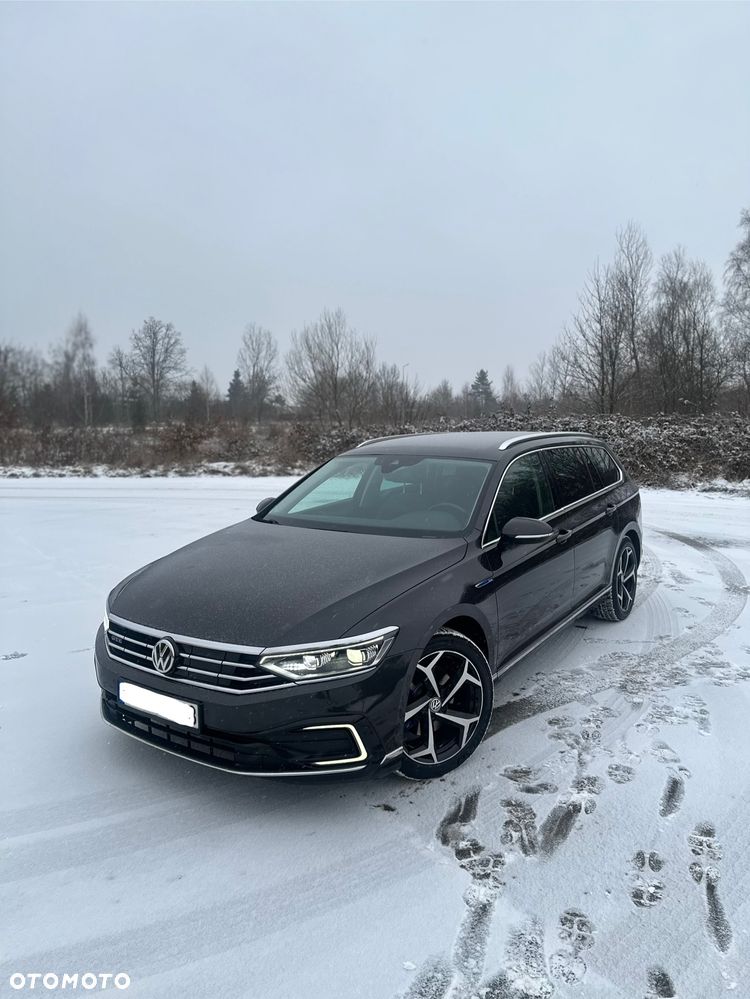 Volkswagen Passat 1.4 TSI DSG BlueMotion Technology Exclusive - 2