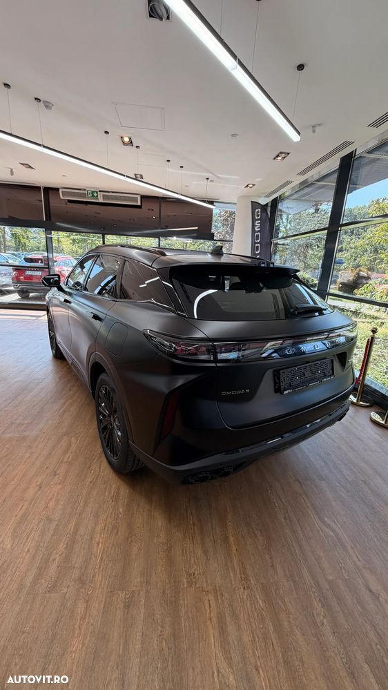 Omoda 9 1.5 TGDI 3DHT PHEV Black Edition - 17