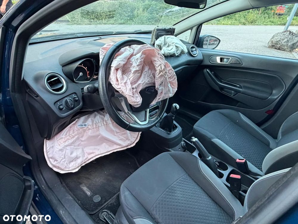 Ford Fiesta - 2