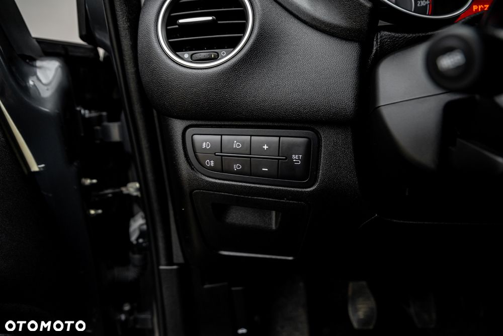 Fiat Punto 1.4 Easy S&S - 25