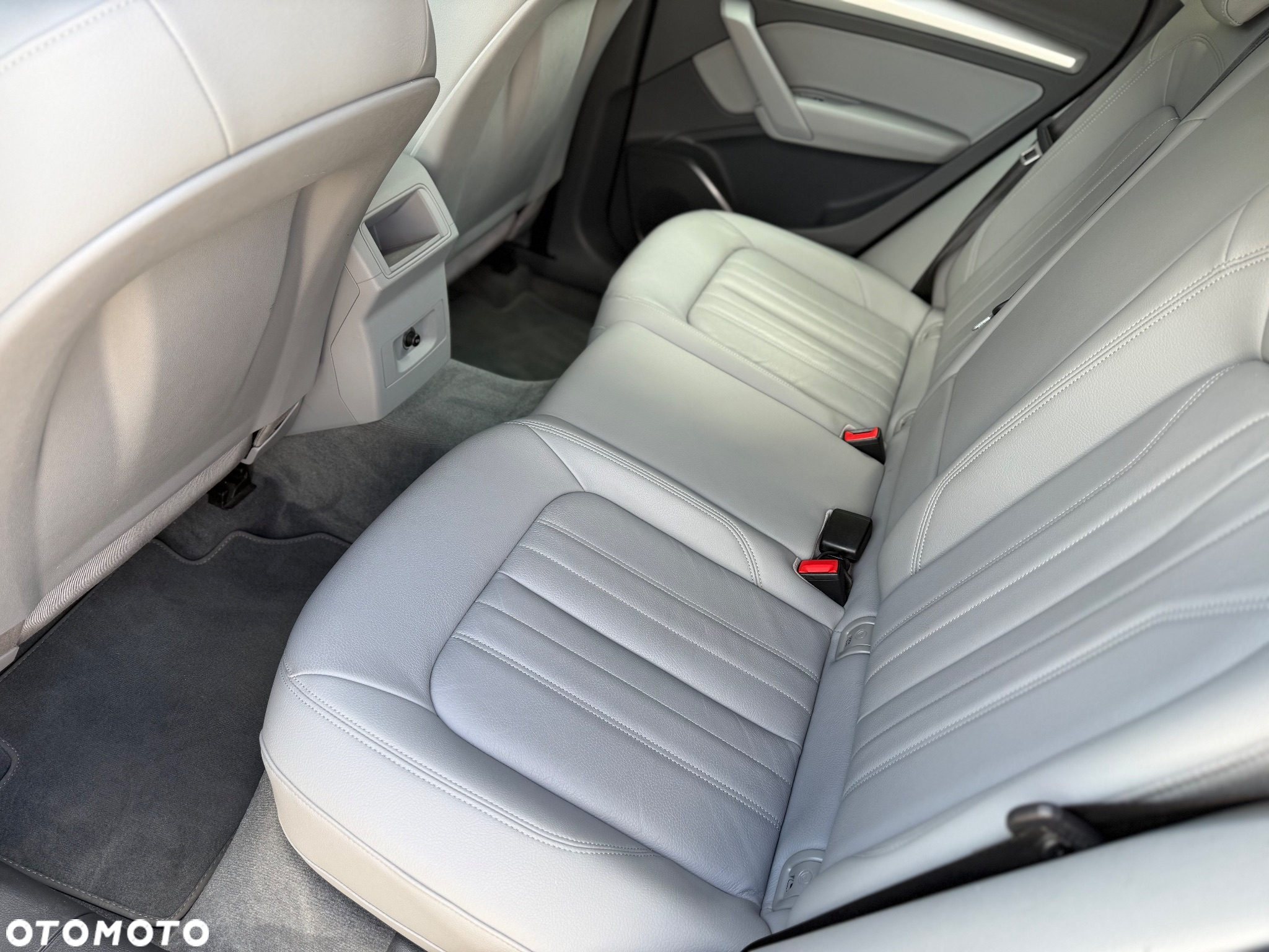 Audi Q5 35 TDI S tronic design - 33