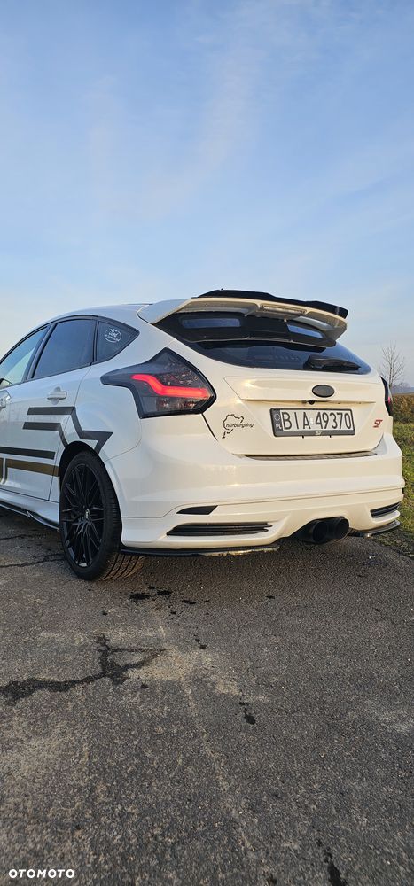 Ford Focus 2.0 EcoBoost ST - 4