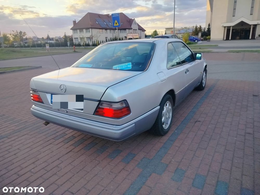 Mercedes-Benz Klasa E - 8