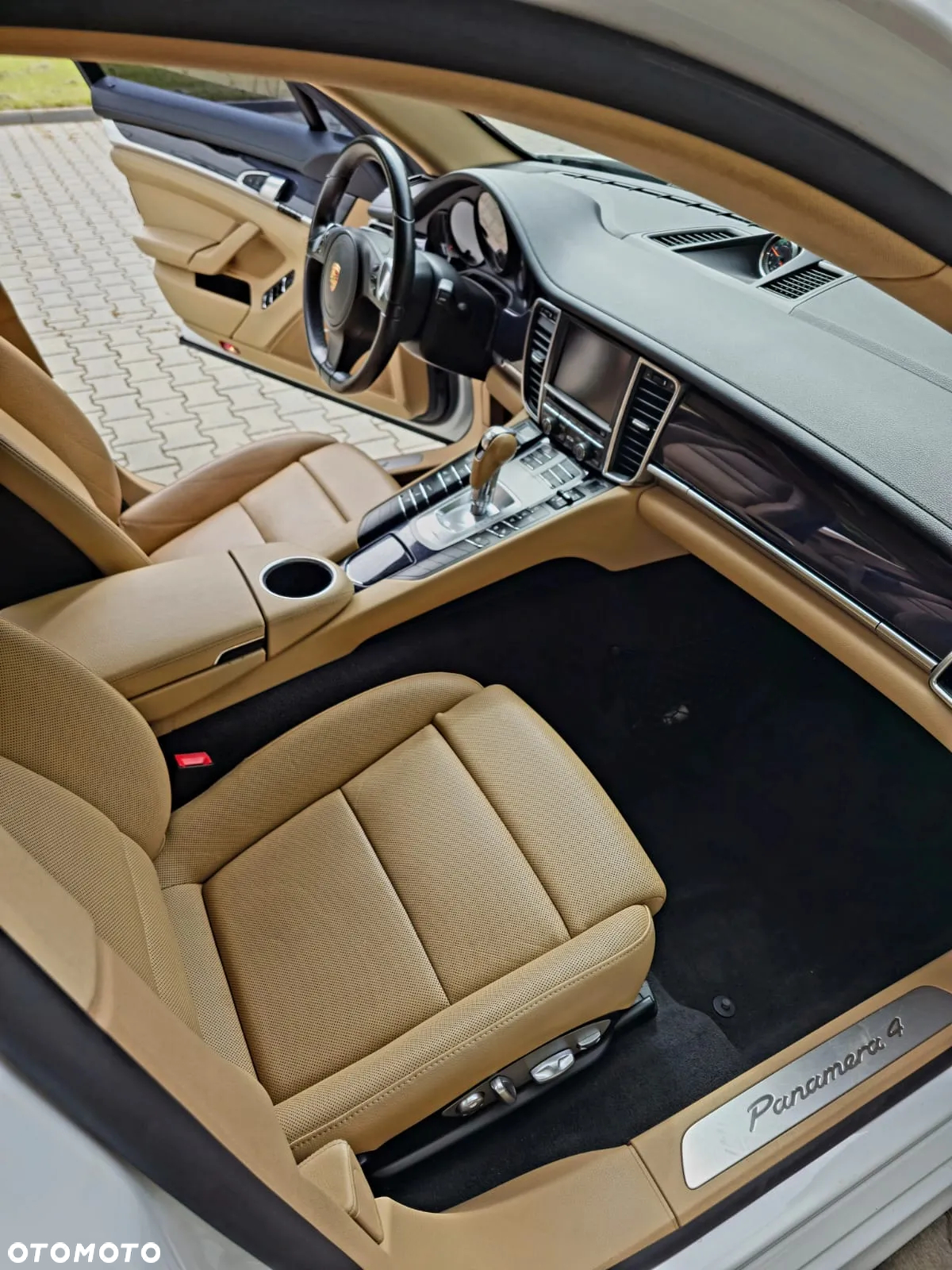 Porsche Panamera 4 PDK Edition - 32