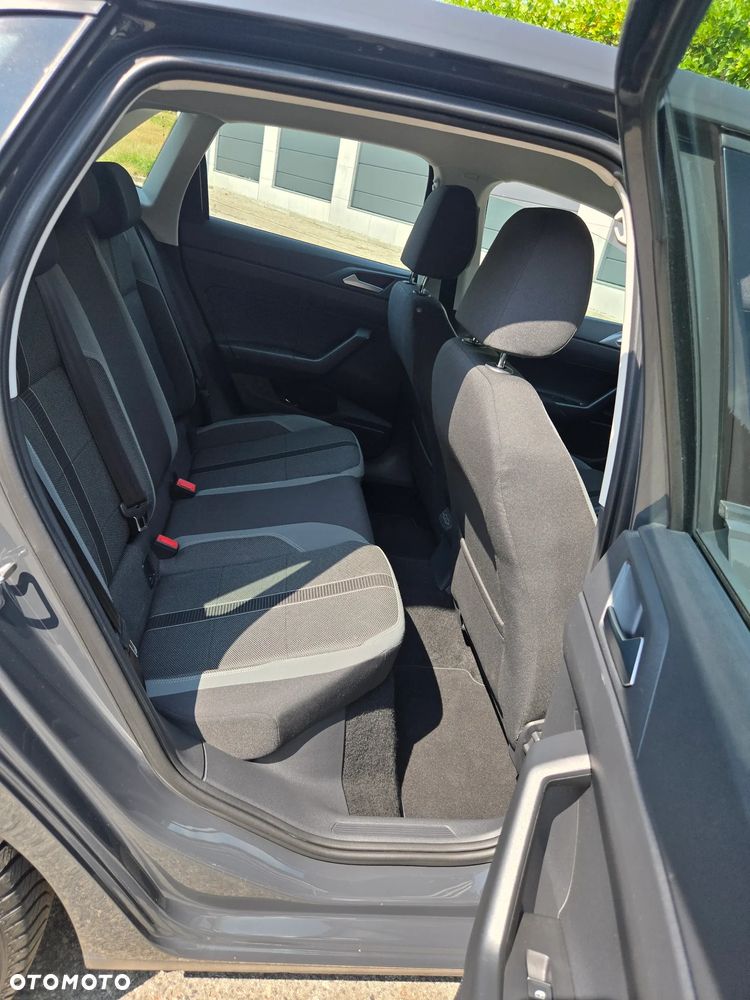 Volkswagen Polo - 22