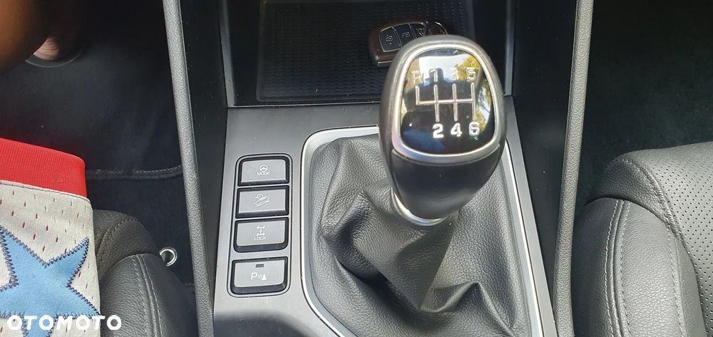 Hyundai Tucson 2.0 CRDI Premium 4WD - 17