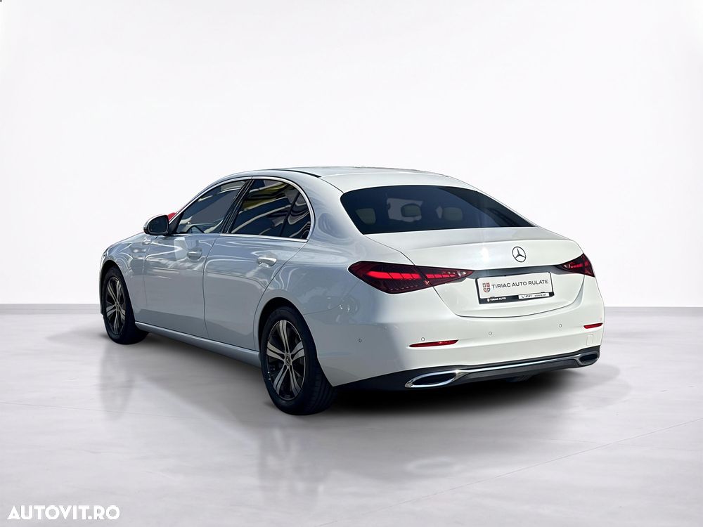 Mercedes-Benz C - 4