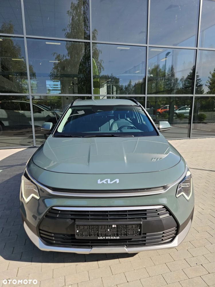 Kia Niro 1.6 GDI Hybrid M - 2