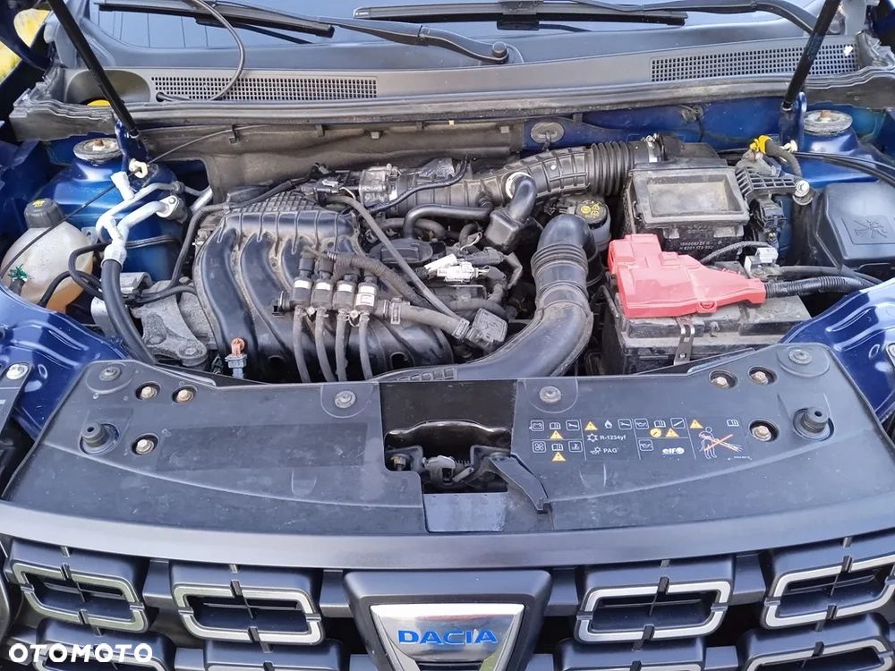 Dacia Duster 1.6 SCe Laureate S&S - 13