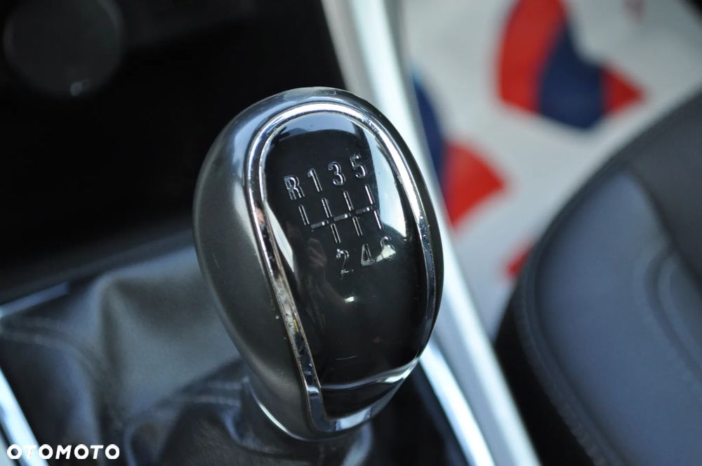 Opel Astra 1.4 Turbo 150 Jahre - 31