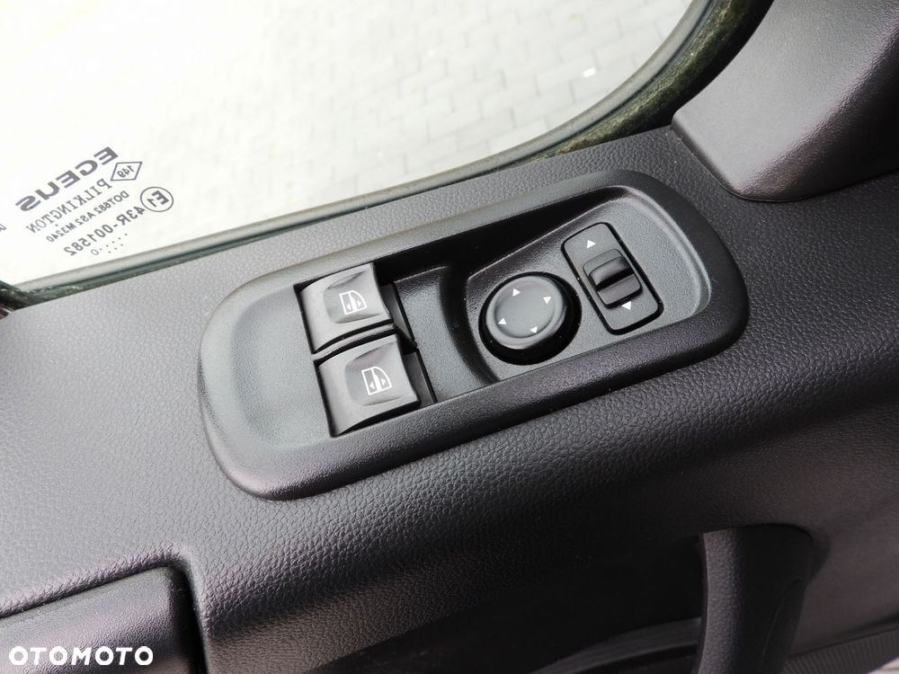 Opel MOVANO FURGON BRYGADÓWKA 7 MIEJSC TEMPOMAT LEDY KLIMATYZACJA  180KM - 27