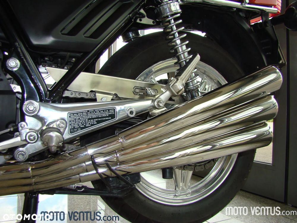 Honda CBX - 10