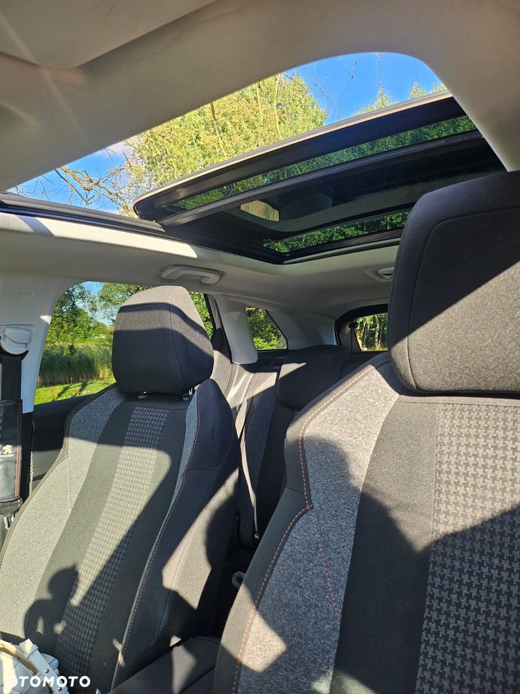 Peugeot 3008 1.2 PureTech Allure S&S EAT6 - 7