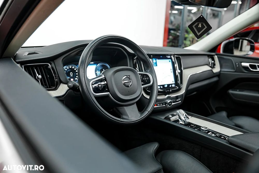 Volvo XC 60 Recharge T6 Twin Engine eAWD Inscription Expression - 18