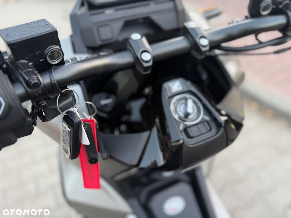 Honda X-ADV - 25