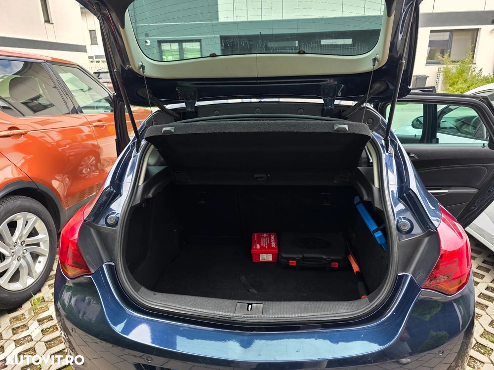 Opel Astra 1.7 CDTI - 17