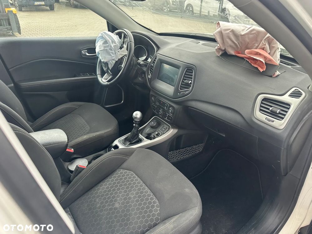 Jeep Compass 2.0 MultiJet Active Drive Limited - 8