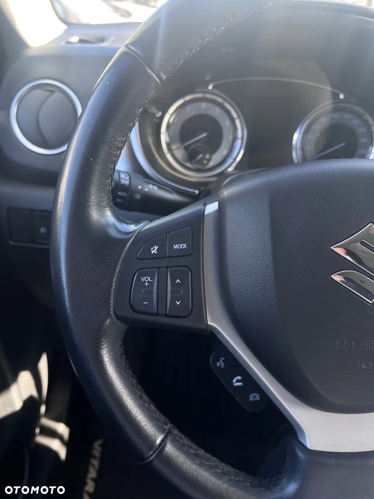 Suzuki Vitara - 8