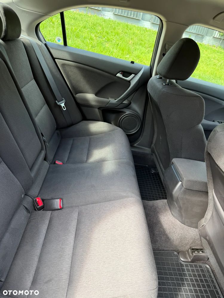 Honda Accord 2.0 Elegance Advantage - 16