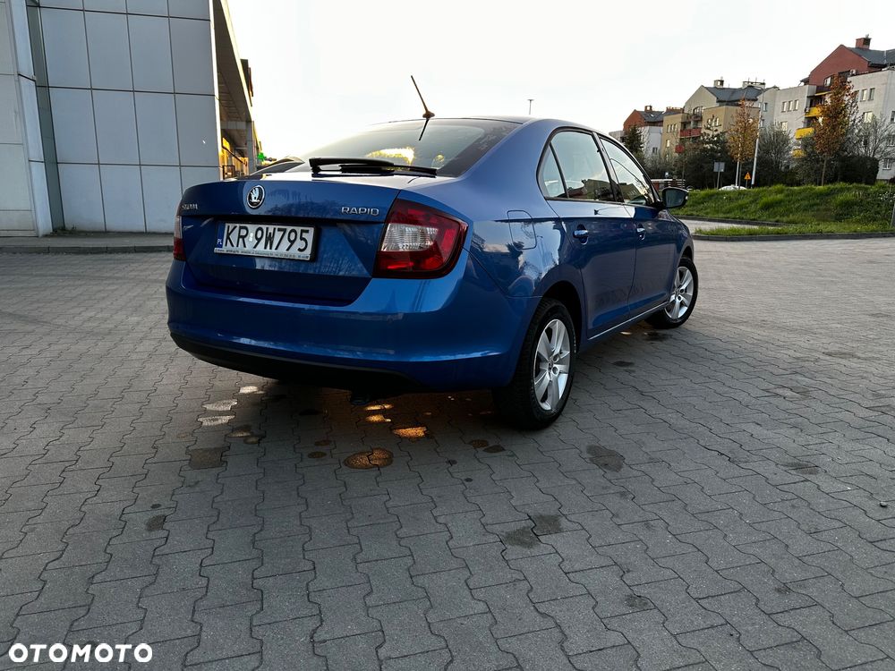 Skoda RAPID 1.0 TSI Ambition - 11