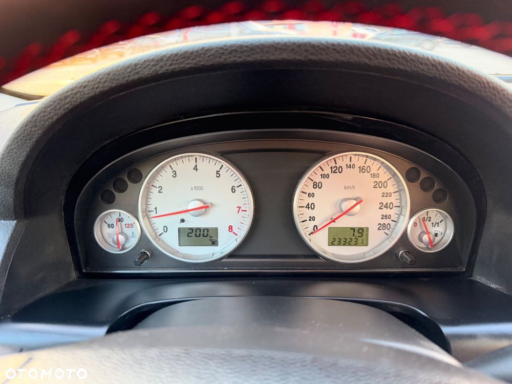 Ford Mondeo 3.0 V6 ST 220 - 19