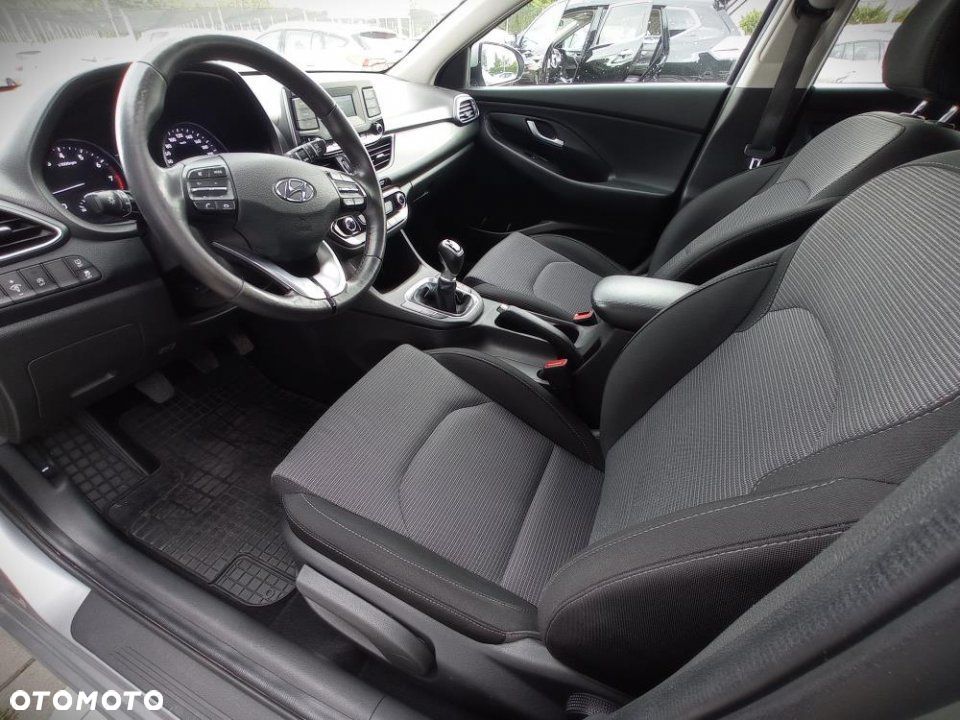 Hyundai i30 - 10