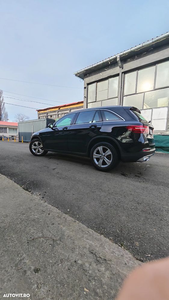 Mercedes-Benz GLC 220 d 4Matic 9G-TRONIC - 6