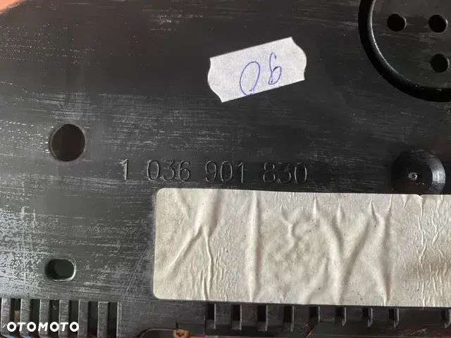 LICZNIK Audi A4 B6 1.9TDI 1036901830 - 3