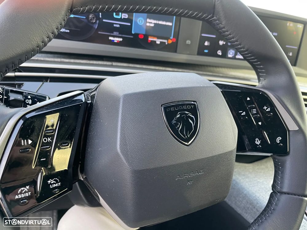 Peugeot 5008 1.2 Hybrid Allure e-DCS6 - 20