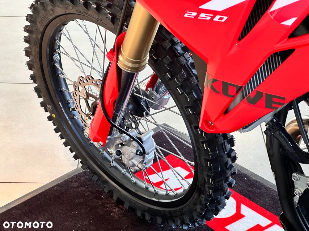 KOVE MX250 - 16
