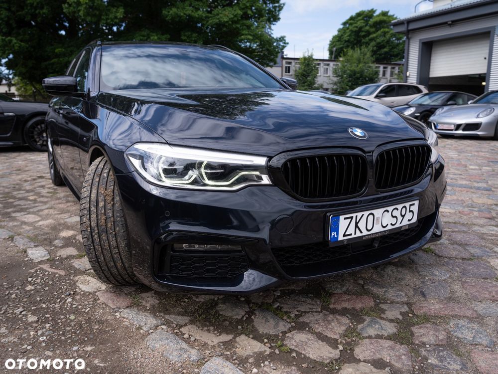 BMW Seria 5 530d xDrive M Sport sport - 12