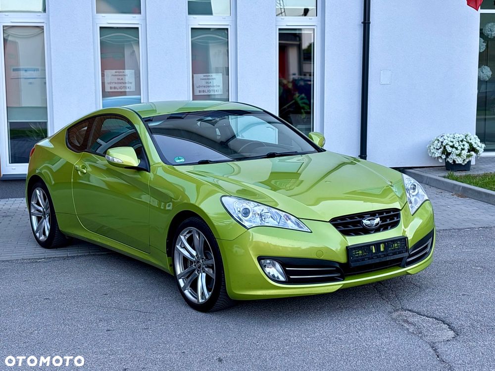 Hyundai Genesis Coupe 2.0 T - 4