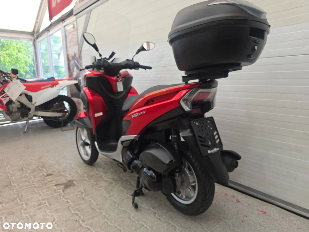 Yamaha Tricity - 15