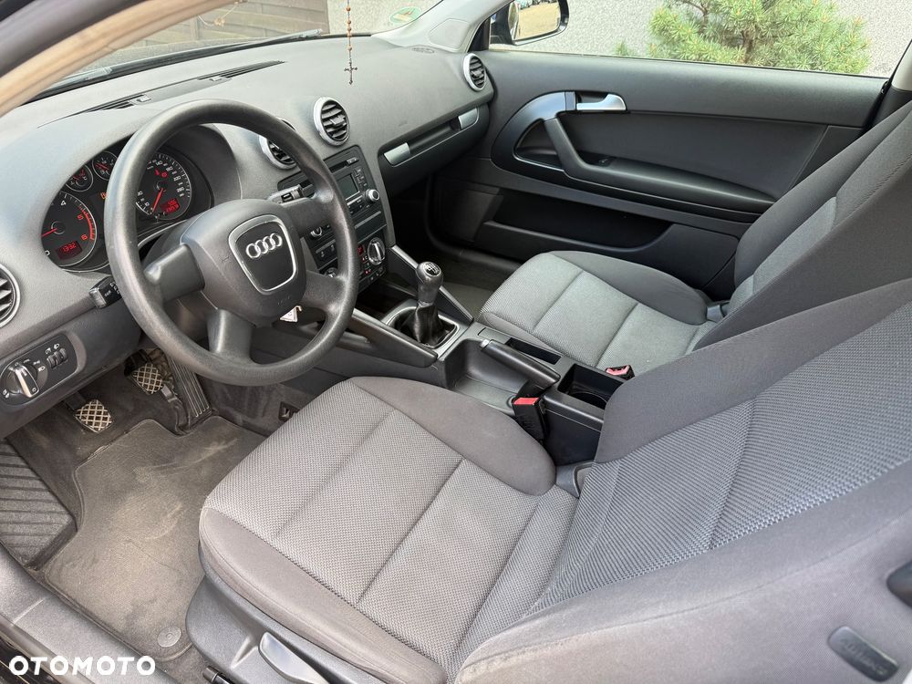 Audi A3 3-drzwiowe 2.0 TDI Attraction - 13