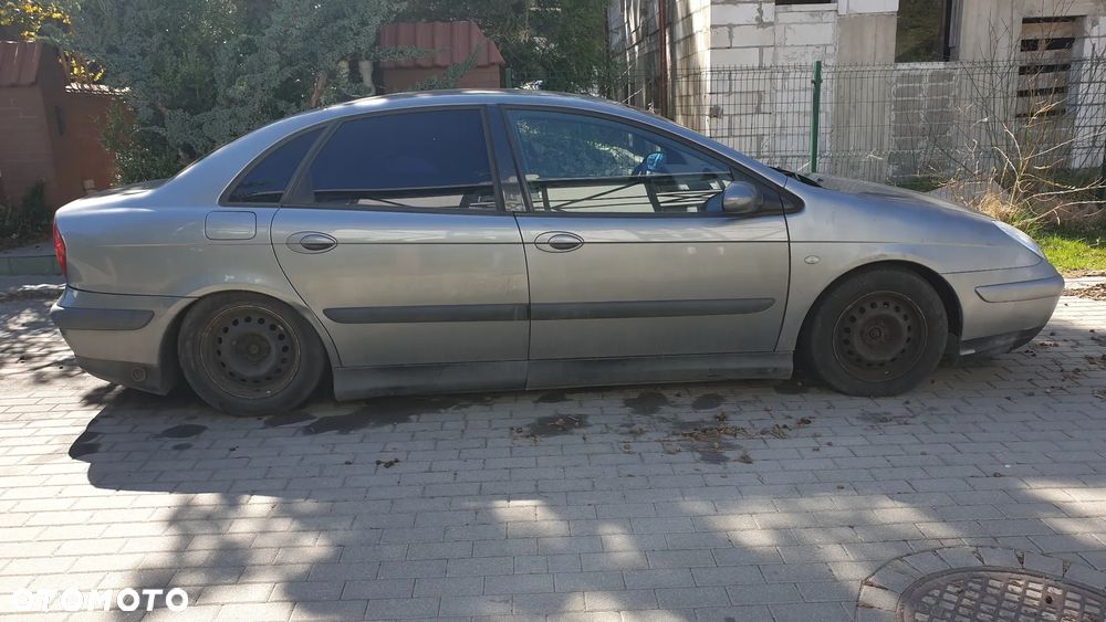 Citroën C5 II 1.8i 16V X - 8