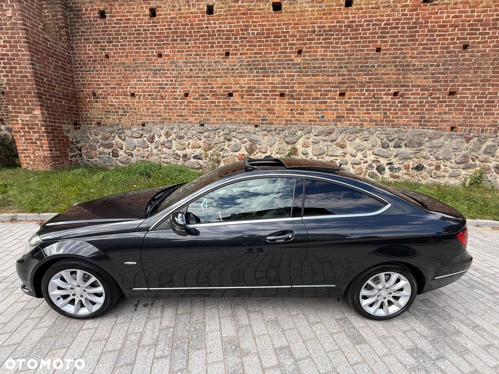 Mercedes-Benz Klasa C 250 (BlueEFFICIENCY) 7G-TRONIC - 20