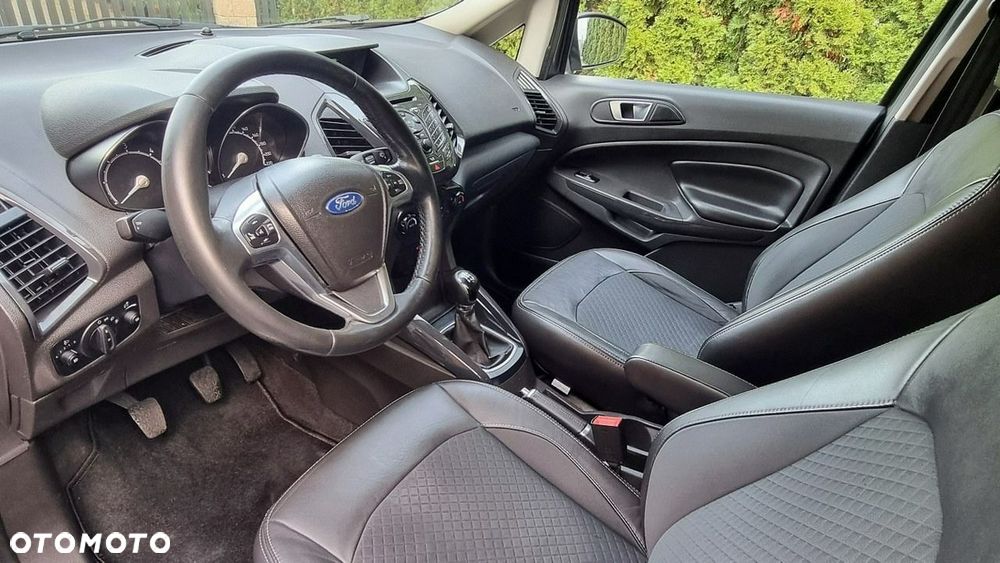 Ford EcoSport - 11