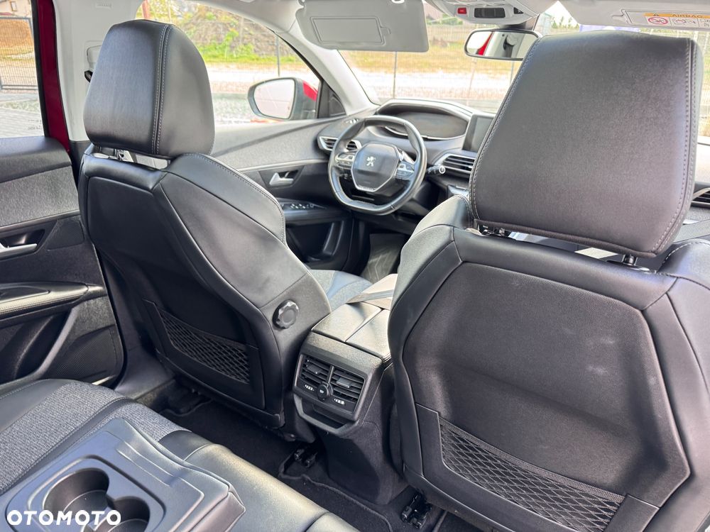 Peugeot 3008 PureTech 130 Stop & Start GPF Allure Business-Paket - 20