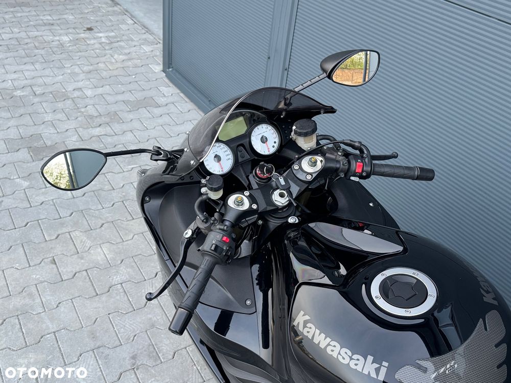 Kawasaki ZZR - 18