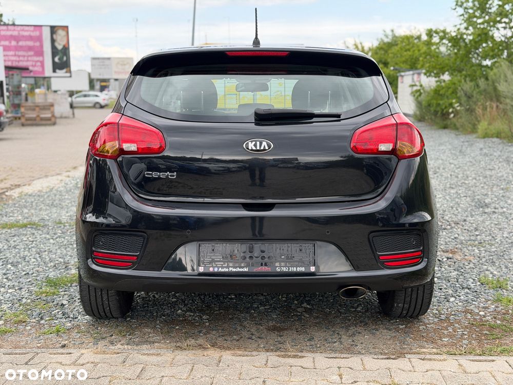 Kia Ceed 1.4 L - 4